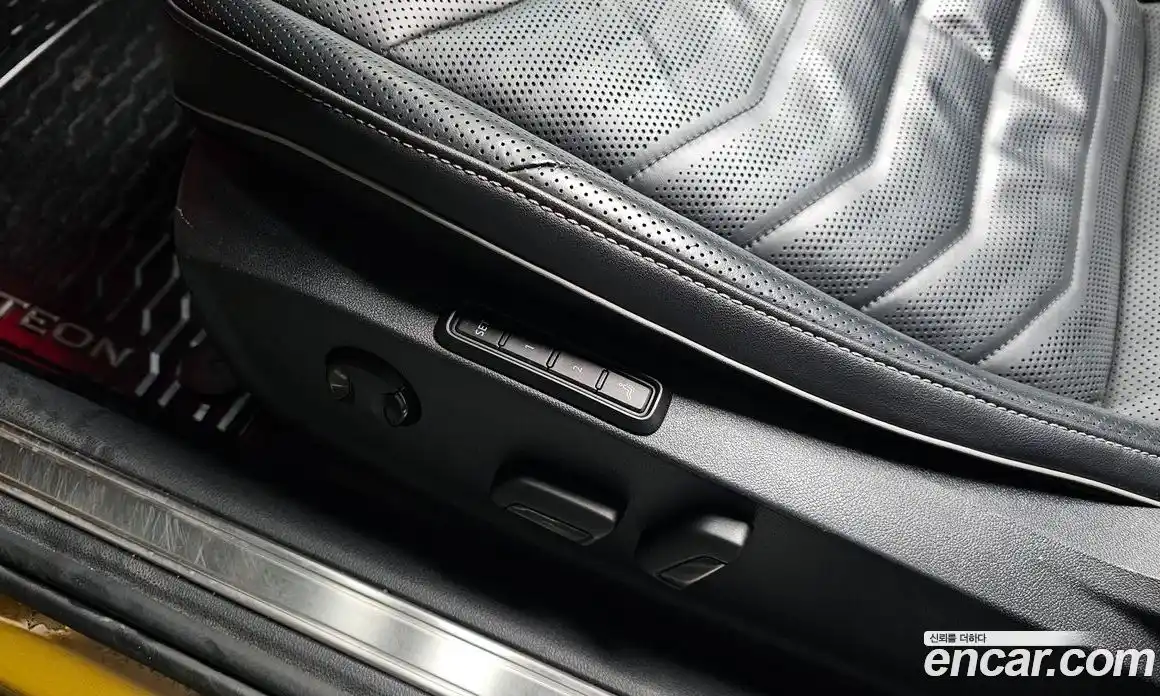 Volkswagen Arteon 2019 2.0 Автомат в Москве № 168930, фото 8