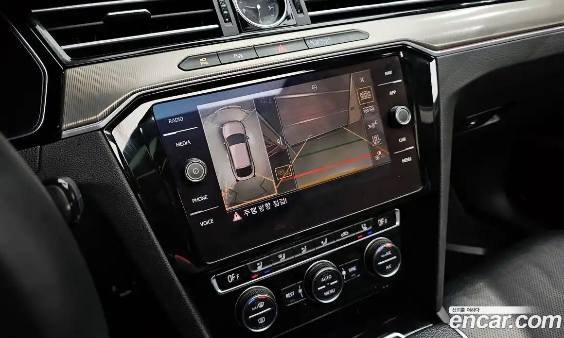 Volkswagen Arteon 2019 2.0 Автомат в Москве № 168930, фото 9