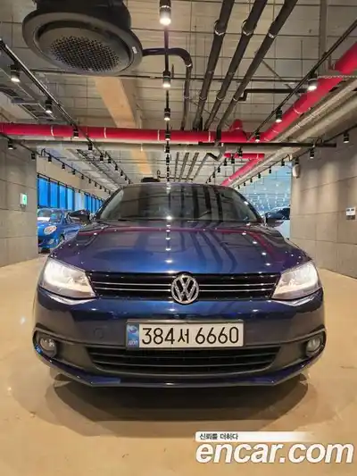Volkswagen Jetta, 2013