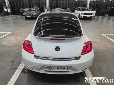 Volkswagen Beatle 2014 2.0 Автомат в Москве № 169303, миниатюра 4