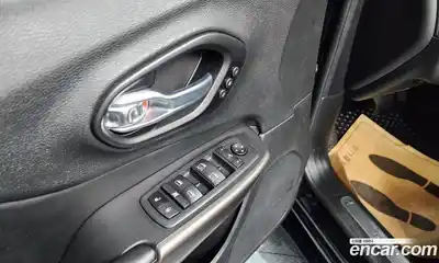 Jeep Cherokee 2021 3.2 Автомат в Москве № 169621, миниатюра 12