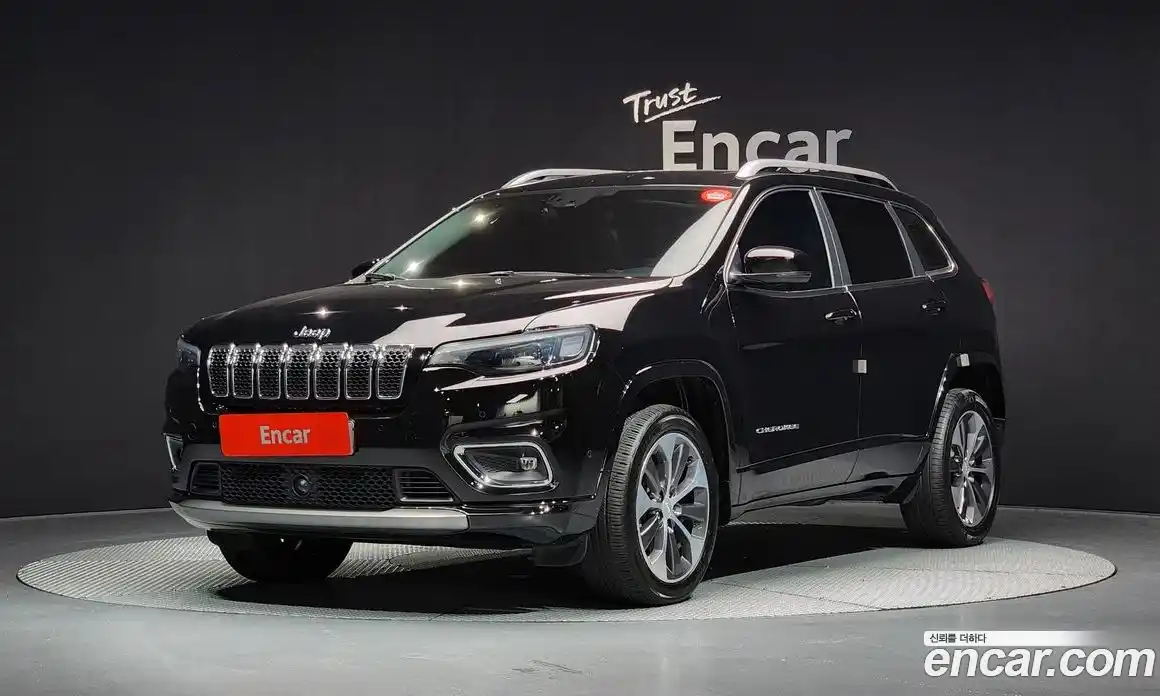 Jeep Cherokee 2021 3.2 Автомат в Москве № 169621, фото 19