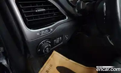 Jeep Cherokee 2021 3.2 Автомат в Москве № 169621, миниатюра 3