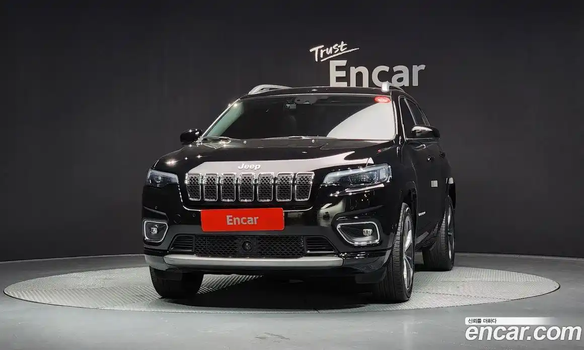 Jeep Cherokee 2021 3.2 Автомат в Москве № 169621, фото 9