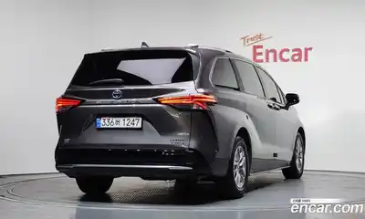 Toyota Sienna, 2022