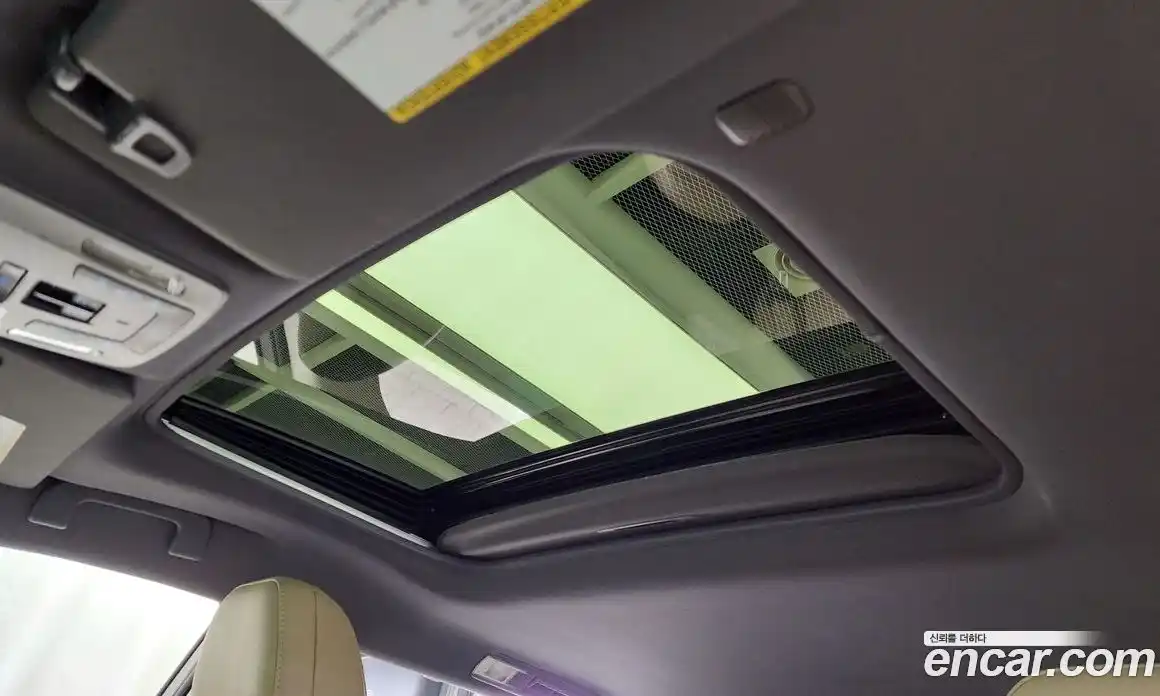 Toyota Sienna 2022 2.5 Автомат в Москве № 170145, фото 17