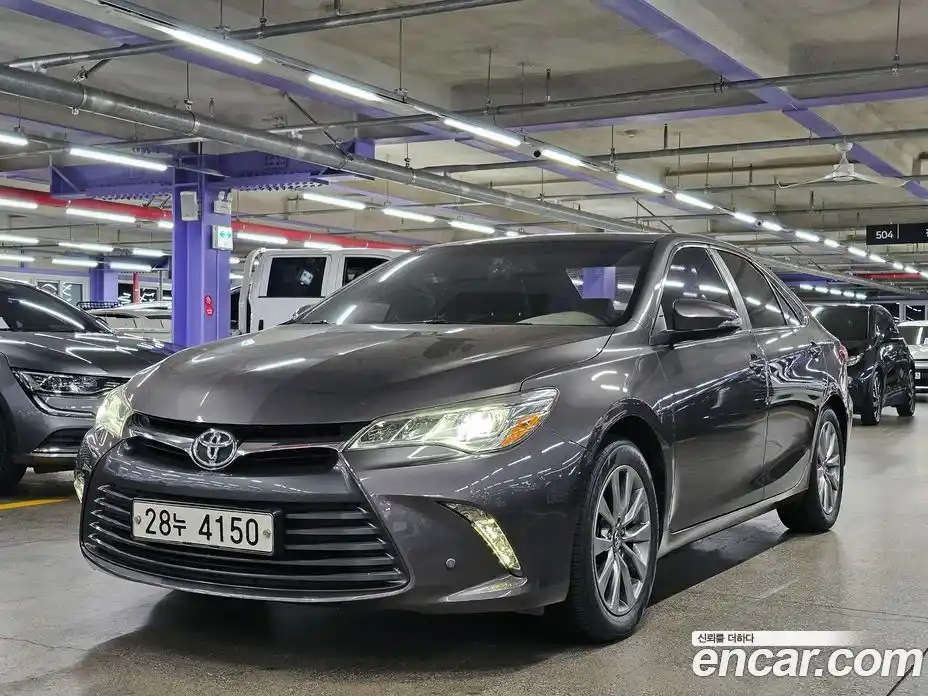 Toyota Camry 2015 2.5 Автомат в Москве № 170333, фото 3