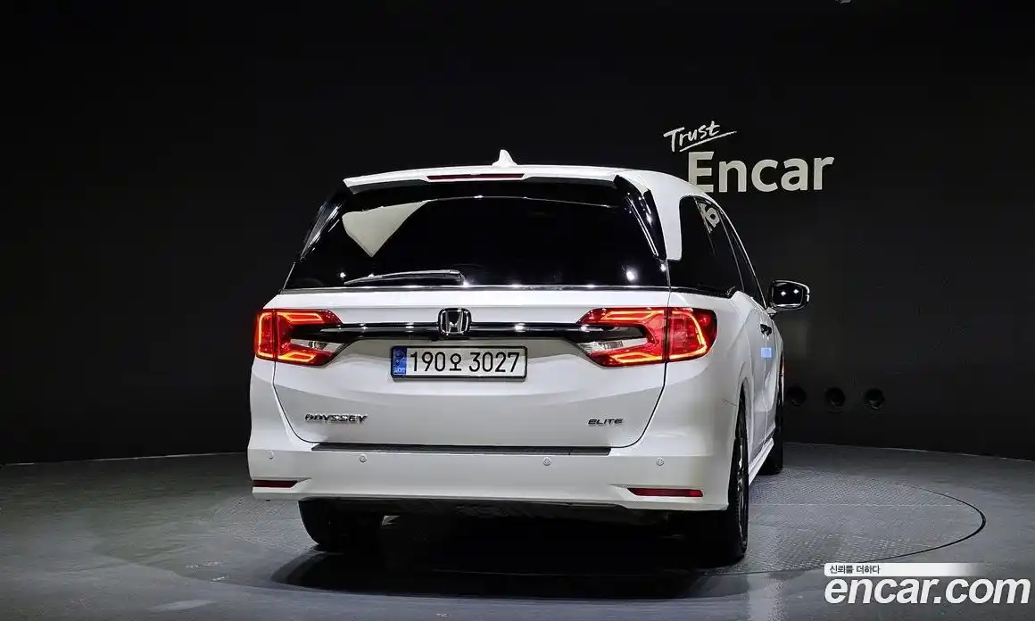 Honda Odyssey 2023 3.5 Автомат в Москве № 170467, фото 13