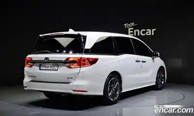 Honda Odyssey 2023 3.5 Автомат в Москве № 170467, миниатюра 8