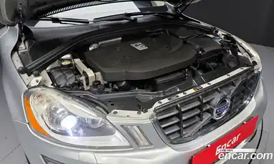 Volvo XC60 2013 2.0 Автомат в Москве № 172388, миниатюра 3