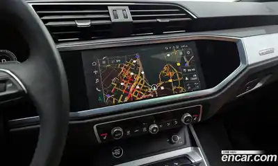 Audi Q3 2023 2.0 Автомат в Москве № 176386, миниатюра 12