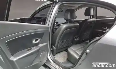 Renault SM3 2016 1.6 Автомат в Москве № 177747, миниатюра 2