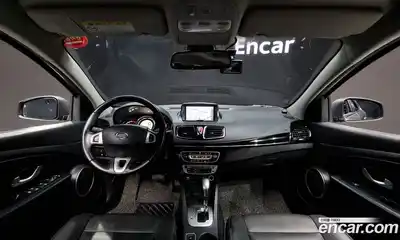 Renault SM3 2016 1.6 Автомат в Москве № 177747, миниатюра 8