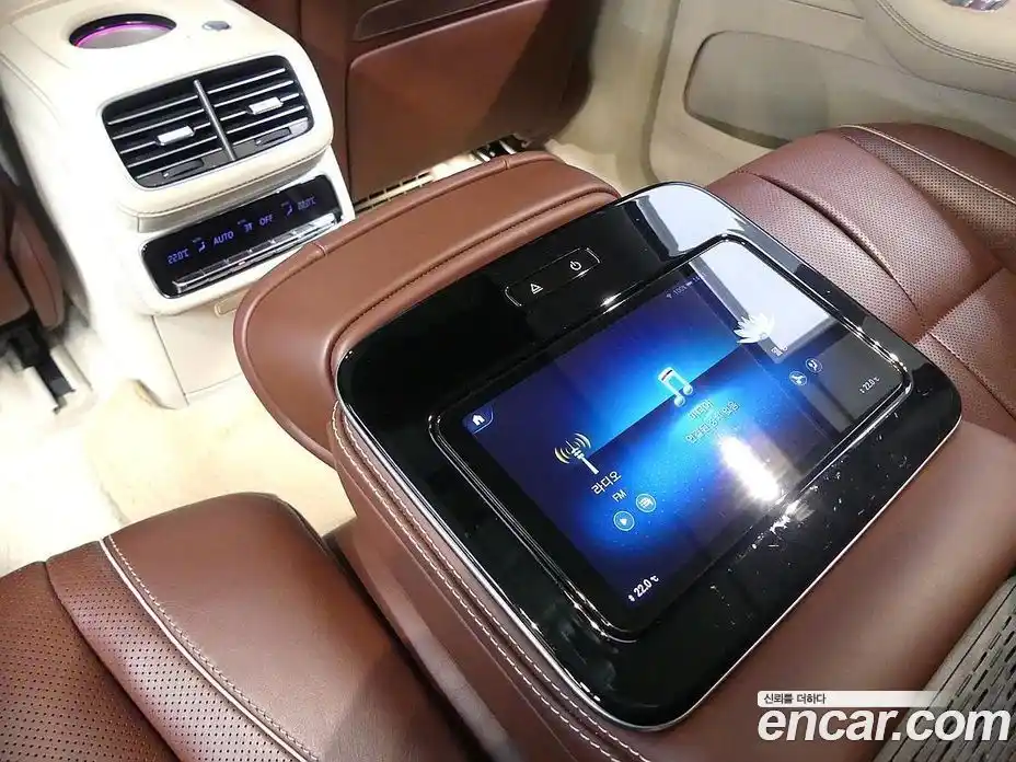 Mercedes-Benz GLS-Class 2023 4.0 Автомат в Москве № 178630, фото 17