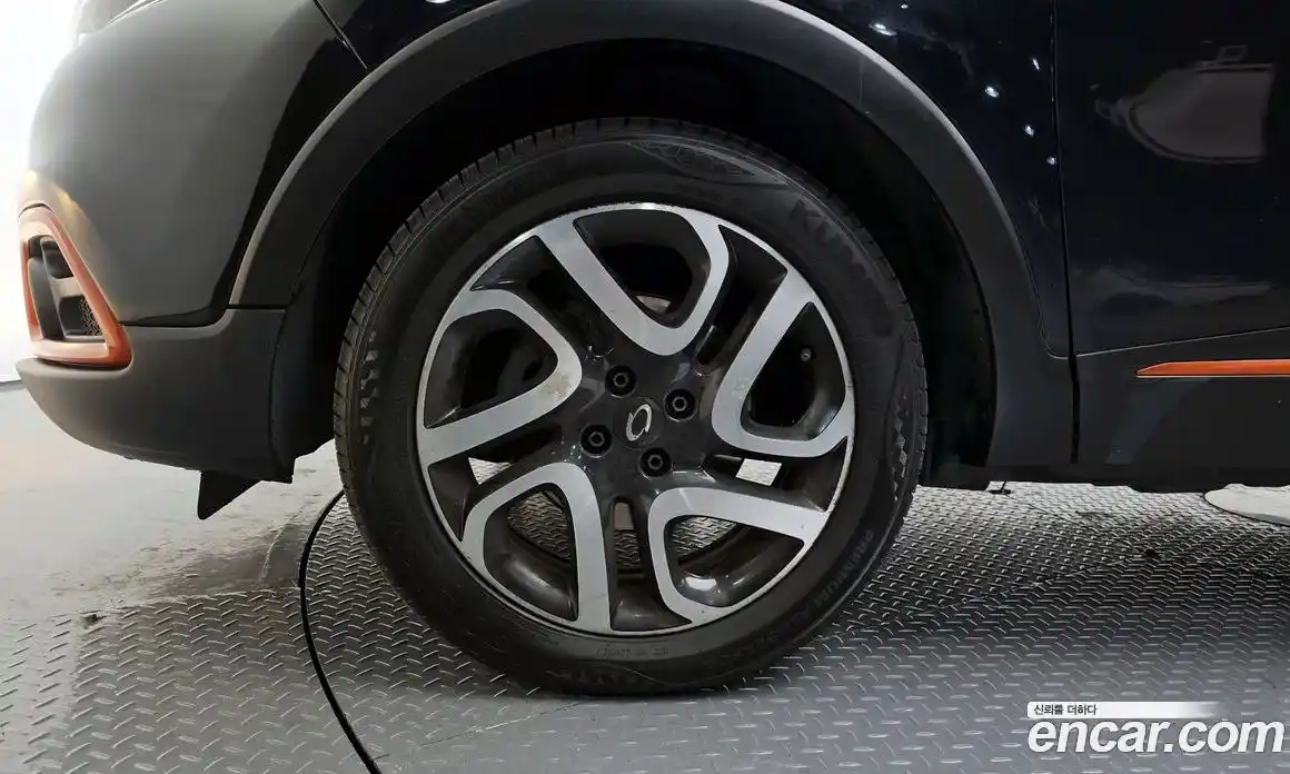 Renault QM3 2015 1.5 Автомат в Москве № 184131, фото 12