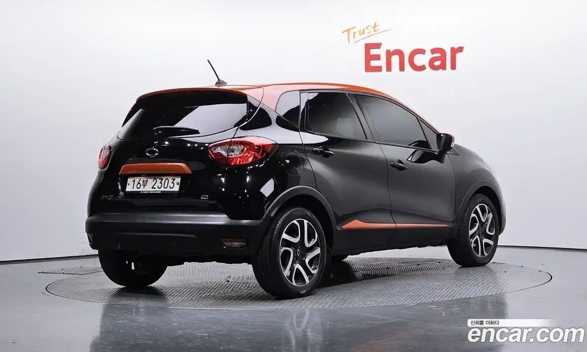 Renault QM3 2015 1.5 Автомат в Москве № 184131, фото 4