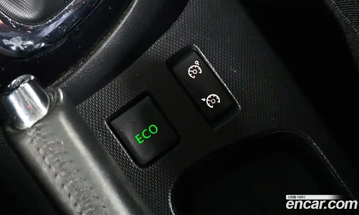 Renault QM3 2015 1.5 Автомат в Москве № 184131, фото 6