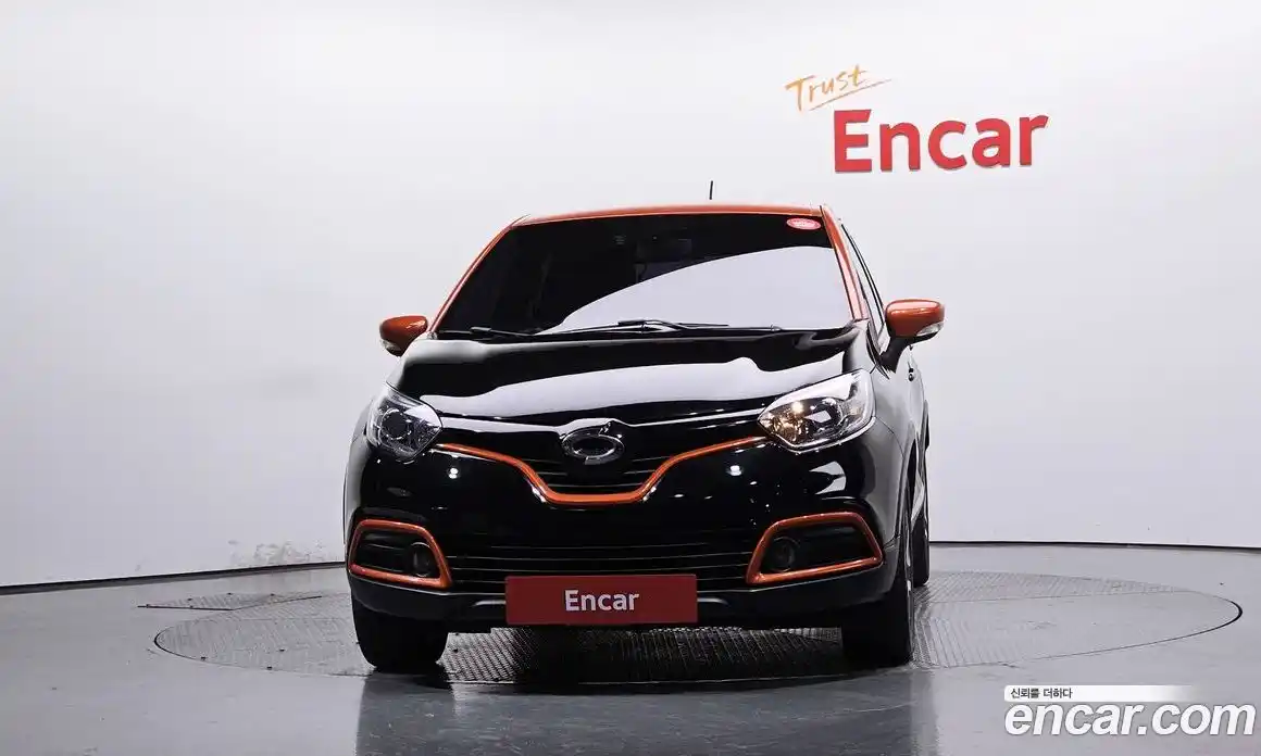 Renault QM3 2015 1.5 Автомат в Москве № 184131, фото 10