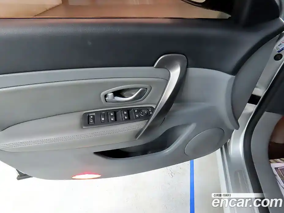 Renault SM5 2010 2.0 Автомат в Москве № 184735, фото 11