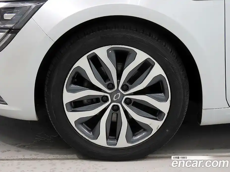 Renault SM6 2016 2.0 Автомат в Москве № 186589, фото 20