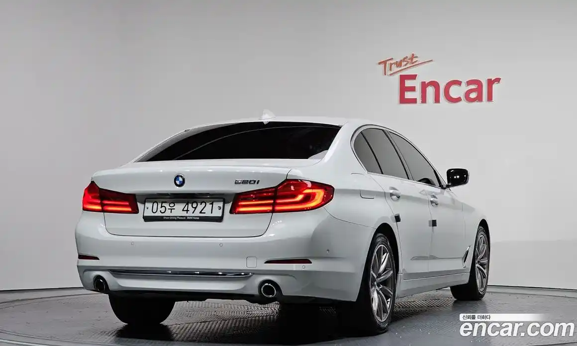 BMW 5-Series 2019 2.0 Автомат в Москве № 189847, фото 3