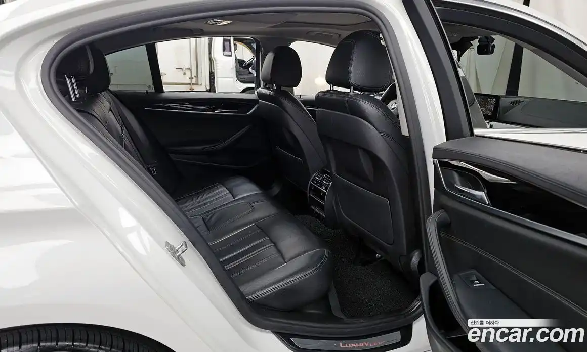 BMW 5-Series 2019 2.0 Автомат в Москве № 189847, фото 9