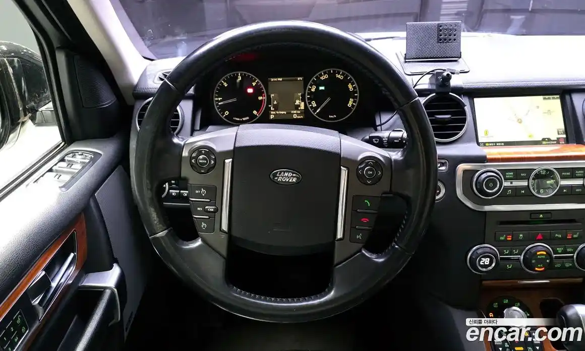 Land Rover Discovery 2011 3.0 Автомат в Москве № 189923, фото 13