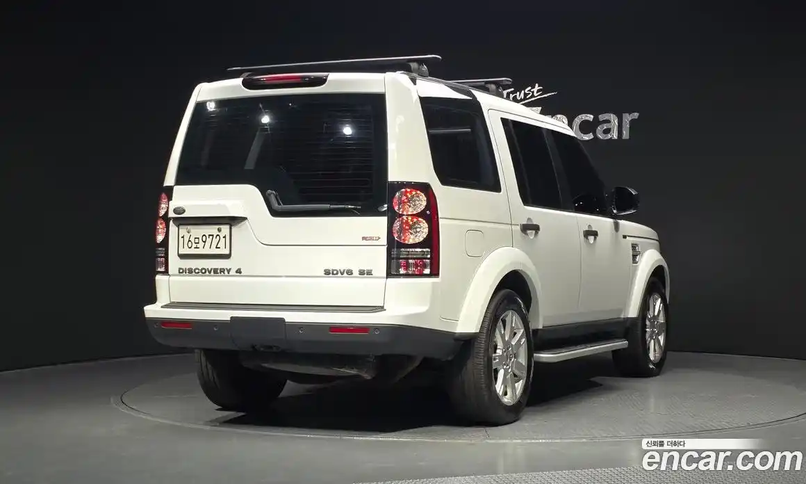 Land Rover Discovery 2011 3.0 Автомат в Москве № 189923, фото 15