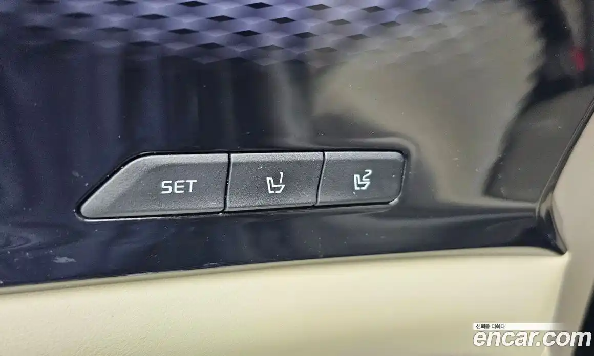 Kia Canival 2023 3.5 Автомат в Москве № 19052, фото 16