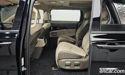 Kia Canival 2023 3.5 Автомат в Москве № 19052, миниатюра 9