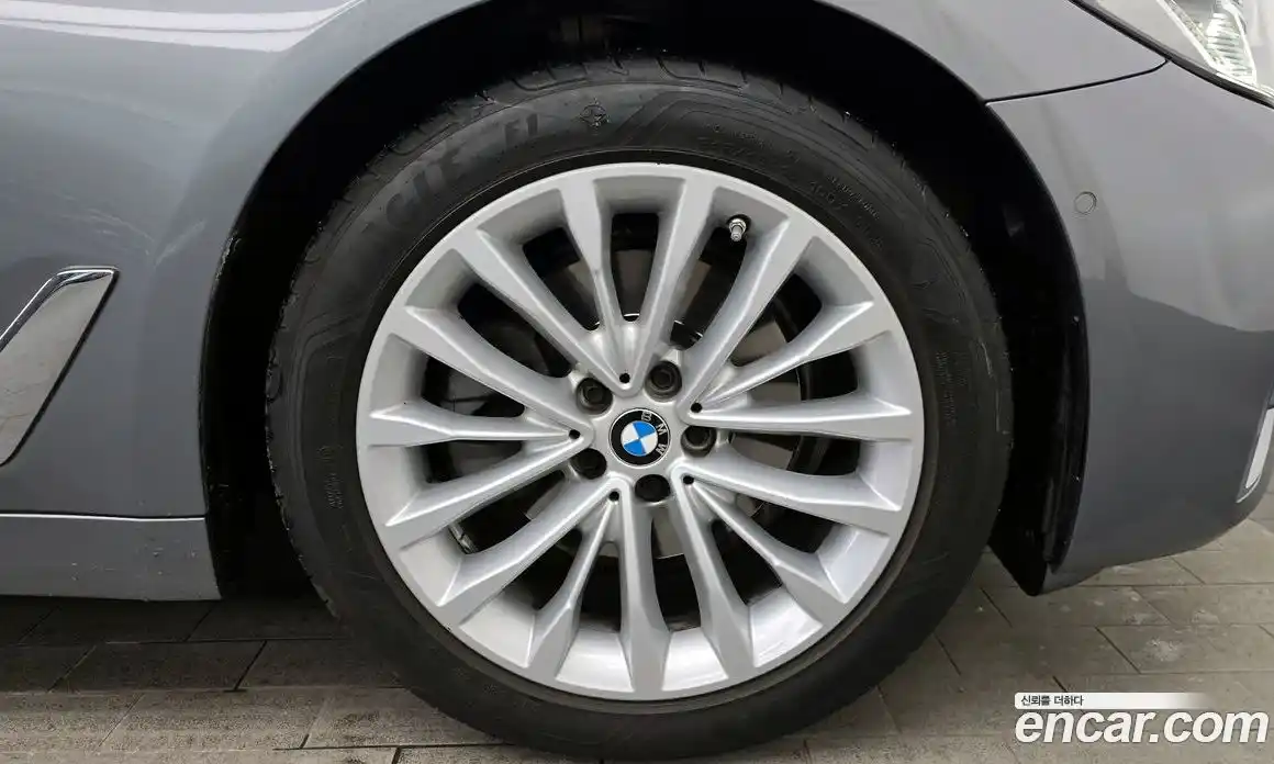 BMW 5-Series 2023 2.0 Автомат в Москве № 191350, фото 14