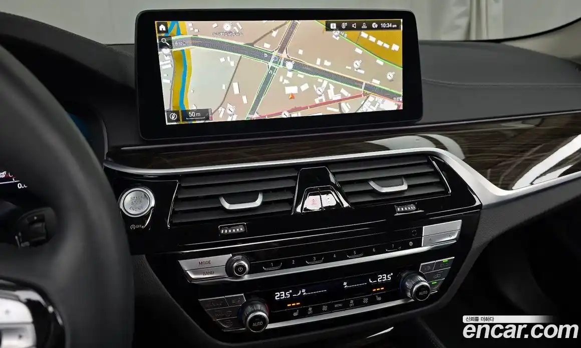 BMW 5-Series 2023 2.0 Автомат в Москве № 191350, фото 3