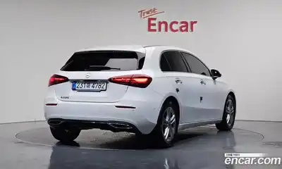 Mercedes-Benz A-Class 2026 2.0 Автомат в Москве № 193744, миниатюра 2