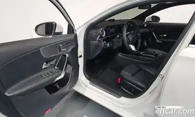 Mercedes-Benz A-Class 2026 2.0 Автомат в Москве № 193744, миниатюра 10