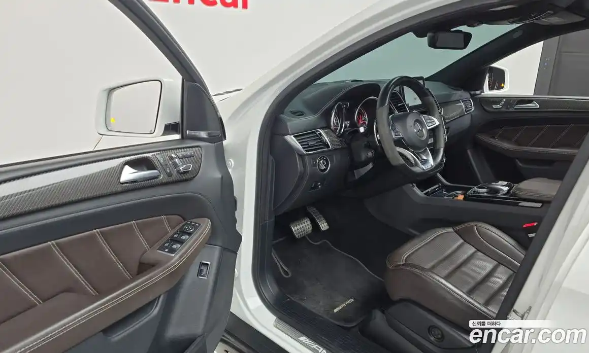 Mercedes-Benz GLE-Class 2019 5.5 Автомат в Москве № 194686, фото 16