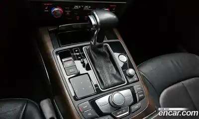 Audi A7 2015 3.0 Автомат в Москве № 196526, миниатюра 3