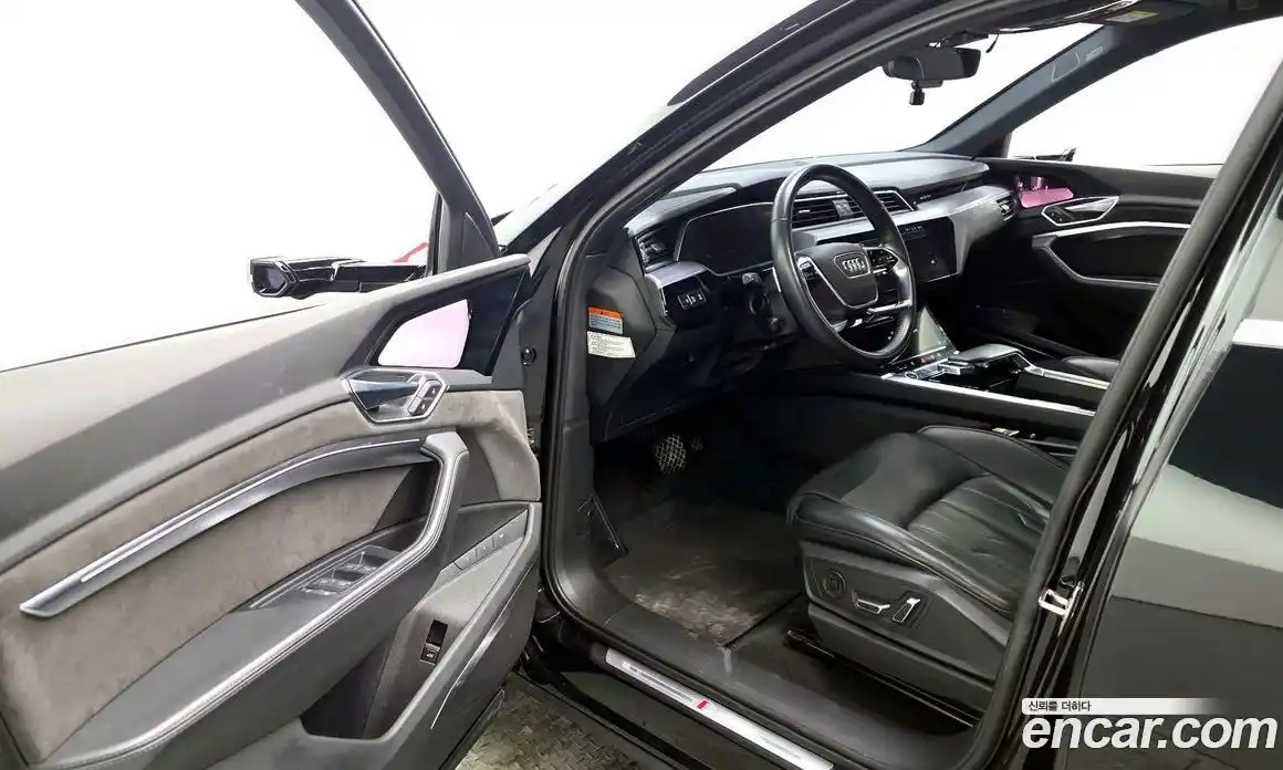 Audi e-tron 2021 0.2 Автомат в Москве № 196690, фото 6