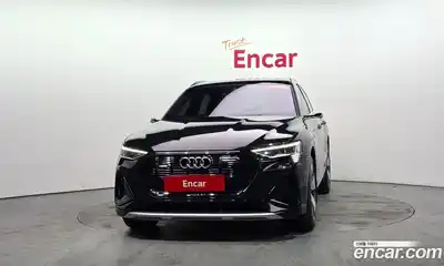 Audi e-tron 2021 0.2 Автомат в Москве № 196690, миниатюра 7