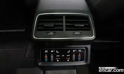 Audi e-tron 2021 0.2 Автомат в Москве № 196690, миниатюра 8