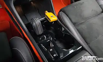 Volvo XC40 2020 2.0 Автомат в Москве № 196932, миниатюра 2