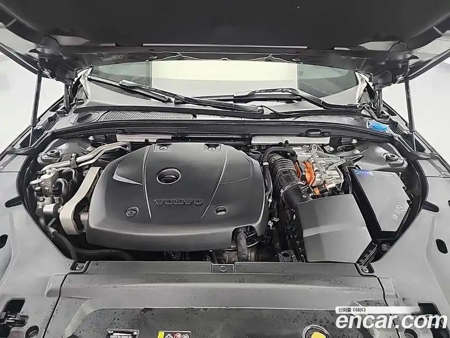 Volvo S90 2021 2.0 Автомат в Москве № 197035, фото 5