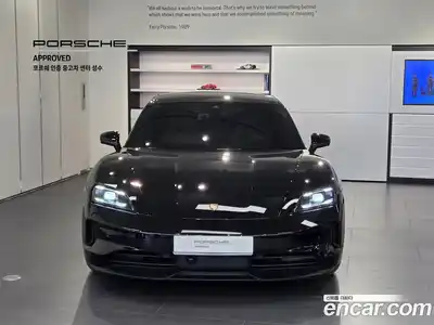 Porsche Taycan 2025 0.1 Автомат в Москве № 197864, миниатюра 3