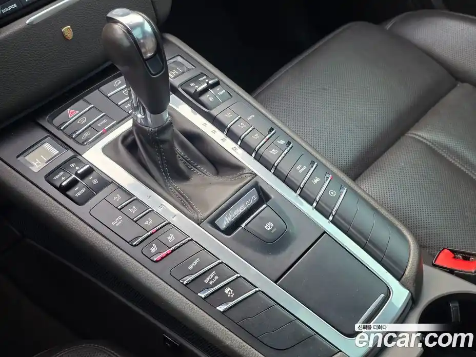 Porsche Macan 2017 3.0 Автомат в Москве № 198013, фото 9