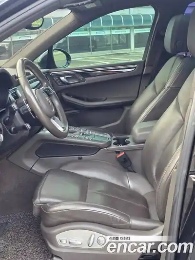 Porsche Macan 2017 3.0 Автомат в Москве № 198013, миниатюра 10