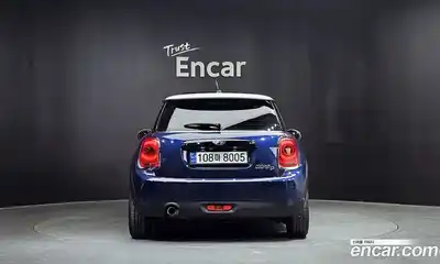 Mini Cooper, 2016