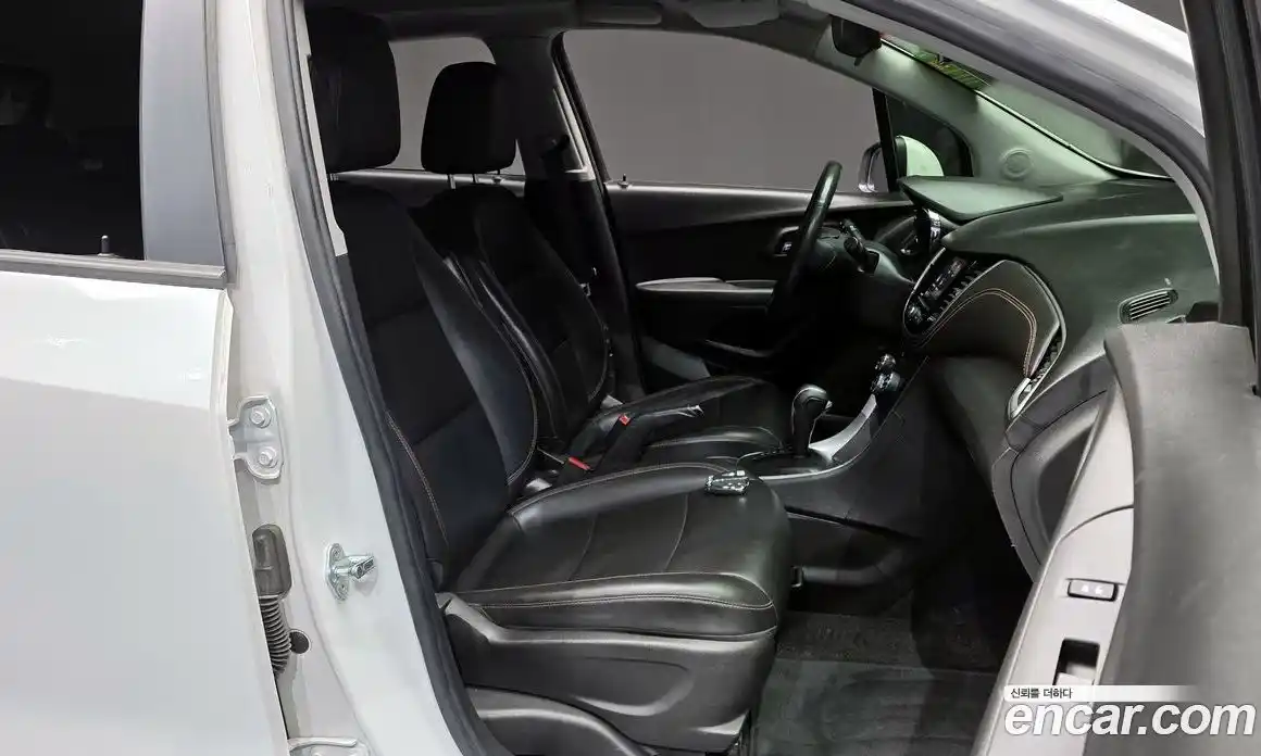 Chevrolet Trax 2021 1.4 Автомат в Москве № 201004, фото 11