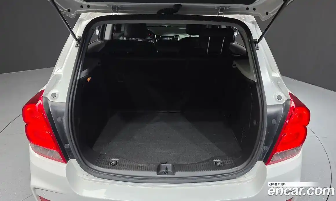 Chevrolet Trax 2021 1.4 Автомат в Москве № 201004, фото 20