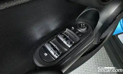 Mini Cooper 2017 1.5 Автомат в Москве № 205335, миниатюра 7