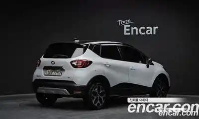 Renault QM3 2019 1.5 Автомат в Москве № 206069, миниатюра 2