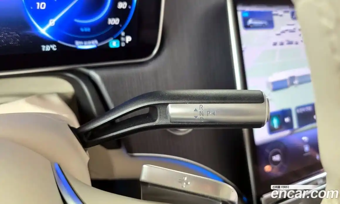 Mercedes-Benz EQS 2023 0.3 Автомат в Москве № 206826, фото 9